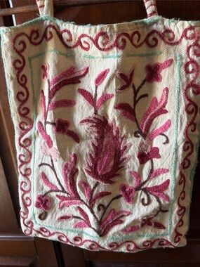 Vintage crewel embroidered floral tote| handmade boho cottagecore canvas purse